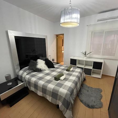 Ferienwohnung Casita Andaluza Centro Con Parking Sujeto A Disponibilidad Málaga Exterior foto